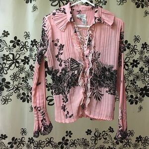 Stretch pink blouse
